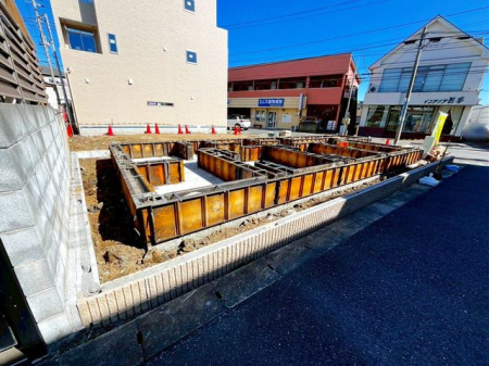 ��t���s��s����2���ڂ̐V�z��ˌ��Ă̌��n�O�ώʐ^