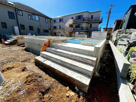 ��t���s��s�]�J5���ڂ̐V�z��ˌ��Ă̌��n�O�ώʐ^