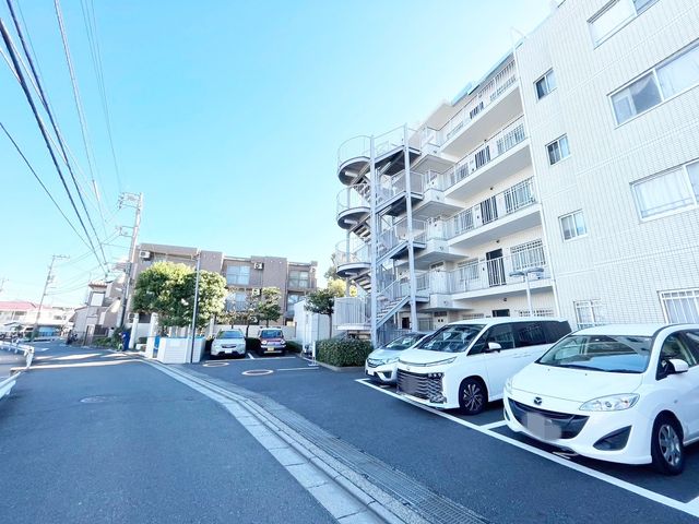 ��t���s��s���J2���ڂ̒��Ã}���V�����̌��n�O�ώʐ^