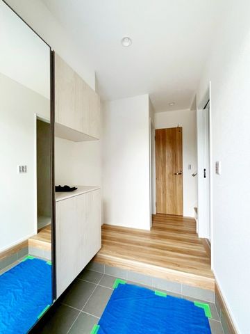 ��t���s��s������3���ڂ̐V�z��ˌ��Ă̌���