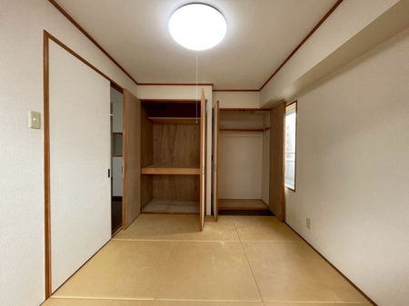 ��t���s��s�V�c5���ڂ̒��Ã}���V�����̎q������