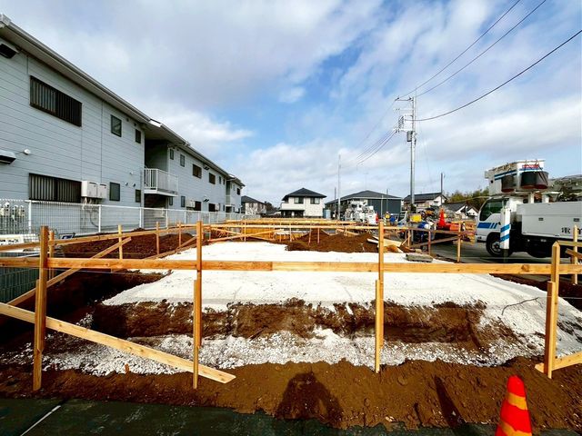 ��t���s��s��쒬3���ڂ̐V�z��ˌ��Ă̌��n�O�ώʐ^