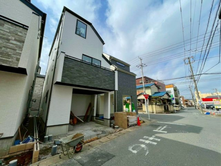 ��t���s��s����3���ڂ̐V�z��ˌ��Ă̌��n�O�ώʐ^