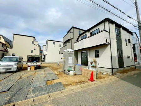 ��t���s��s����3���ڂ̐V�z��ˌ��Ă̌��n�O�ώʐ^