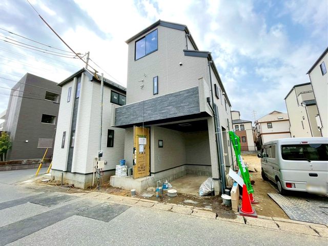 ��t���s��s����3���ڂ̐V�z��ˌ��Ă̌��n�O�ώʐ^