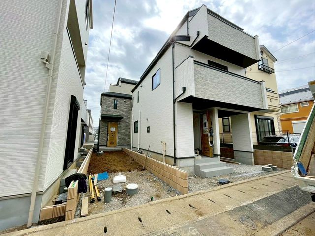 ��t���s��s����3���ڂ̐V�z��ˌ��Ă̌��n�O�ώʐ^