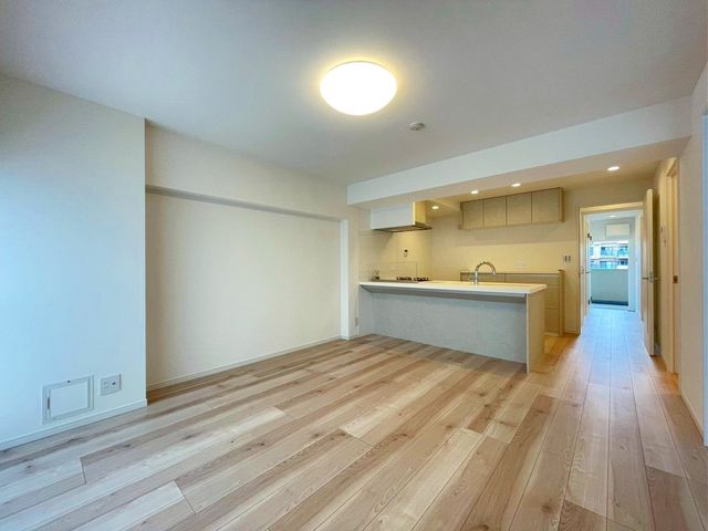 ��t���s��s��1���ڂ̒��Ã}���V�����̃��r���O