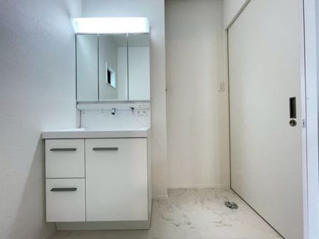 ��t���D���s��{�� �̐V�z��ˌ��Ă̐��ʑ�E���ʏ�