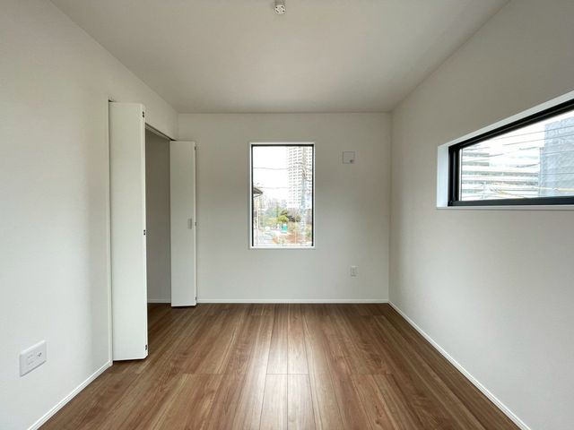 ��t���D���s��{�� �̐V�z��ˌ��Ă̂��̑�����