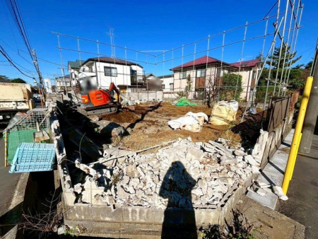 ��t���s��s������5���ڂ̐V�z��ˌ��Ă̌��n�O�ώʐ^