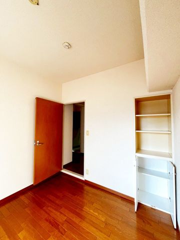 ��t���D���s�{���R4���ڂ̒��Ã}���V�����̎��[