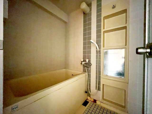 ��t���D���s�{���R4���ڂ̒��Ã}���V�����̗���