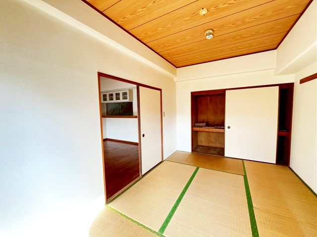 ��t���D���s�{���R4���ڂ̒��Ã}���V�����̂��̑�����