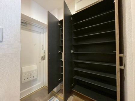 ��t���D���s����2���ڂ̒��Ã}���V�����̎��[