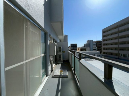 ��t���D���s����2���ڂ̒��Ã}���V�����̃o���R�j�[