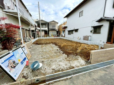 ��t���s��s�]�J7���ڂ̐V�z��ˌ��Ă̌��n�O�ώʐ^