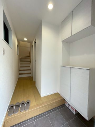 ��t���s��s�S��1���ڂ̐V�z��ˌ��Ă̌���