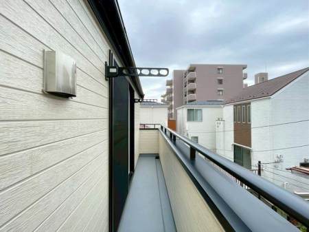 ��t���s��s�S��1���ڂ̐V�z��ˌ��Ẵo���R�j�[