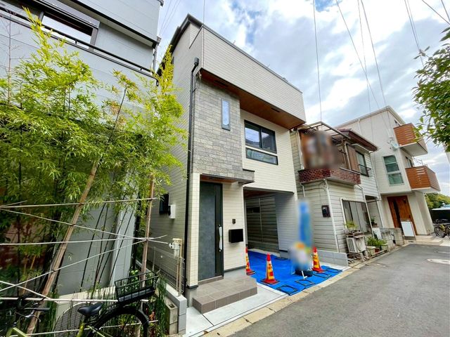 ��t���s��s�S��1���ڂ̐V�z��ˌ��Ă̌��n�O�ώʐ^