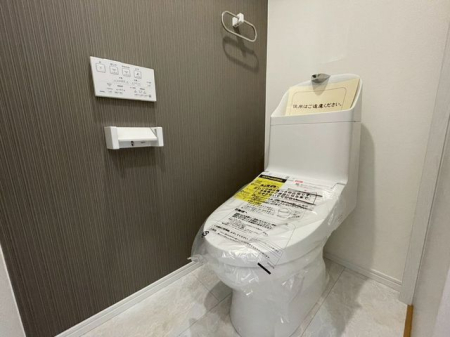 ��t���s��s�S��1���ڂ̐V�z��ˌ��Ẵg�C��