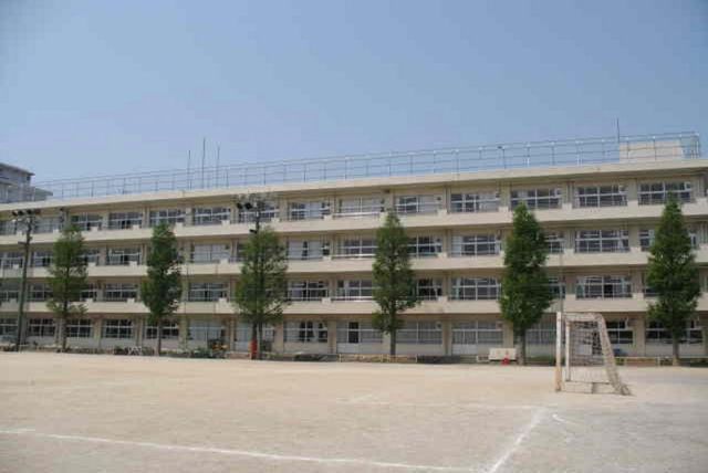 ��t���s��s��F1���ڂ̐V�z��ˌ��Ă̎��ӊ�