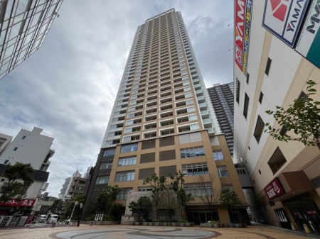 ��t���s��s����3���ڂ̒��Ã}���V�����̌��n�O�ώʐ^