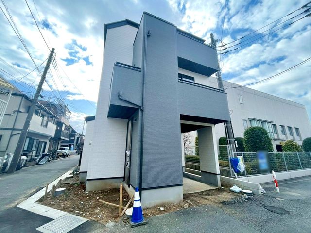 ��t���s��s��F1���ڂ̐V�z��ˌ��Ă̌��n�O�ώʐ^