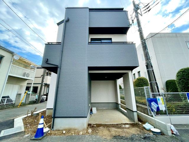 ��t���s��s��F1���ڂ̐V�z��ˌ��Ă̌��n�O�ώʐ^