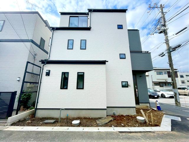 ��t���s��s��F1���ڂ̐V�z��ˌ��Ă̌��n�O�ώʐ^