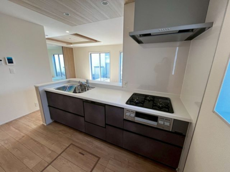 ��t���s��s�k����2���ڂ̐V�z��ˌ��ẴL�b�`��