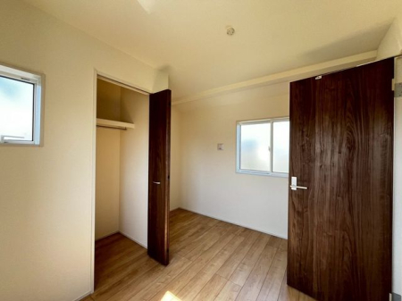 ��t���s��s����5���ڂ̐V�z��ˌ��Ă̂��̑�����