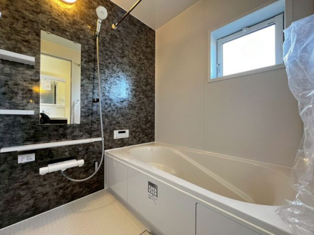 ��t���s��s����5���ڂ̐V�z��ˌ��Ă̗���