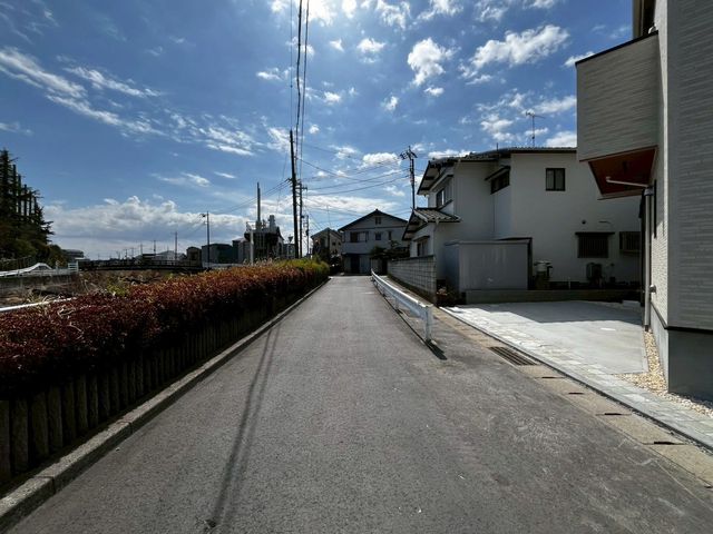 ��t���s��s����1���ڂ̐V�z��ˌ��Ă̌��n�O�ώʐ^