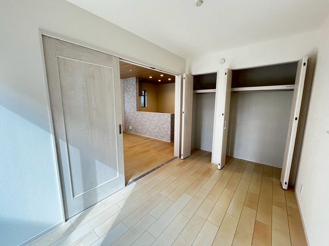 ��t�����ˎs����3���ڂ̐V�z��ˌ��Ă̂��̑�����