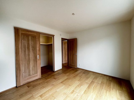 ��t�����ˎs����3���ڂ̐V�z��ˌ��Ă̂��̑�����