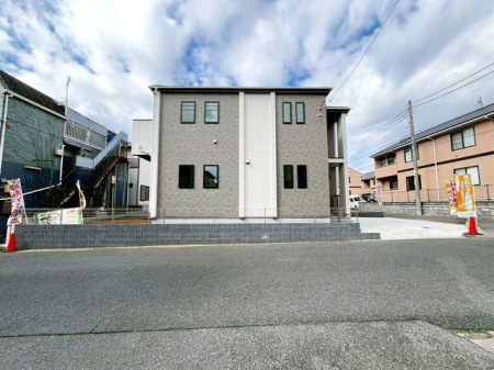 ��t�����ˎs����3���ڂ̐V�z��ˌ��Ă̌��n�O�ώʐ^