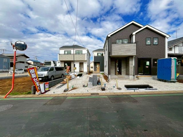 ��t�����ˎs���䒬3���ڂ̐V�z��ˌ��Ă̌��n�O�ώʐ^