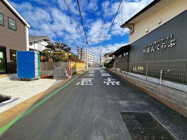 ��t�����ˎs���䒬3���ڂ̐V�z��ˌ��Ă̌��n�O�ώʐ^