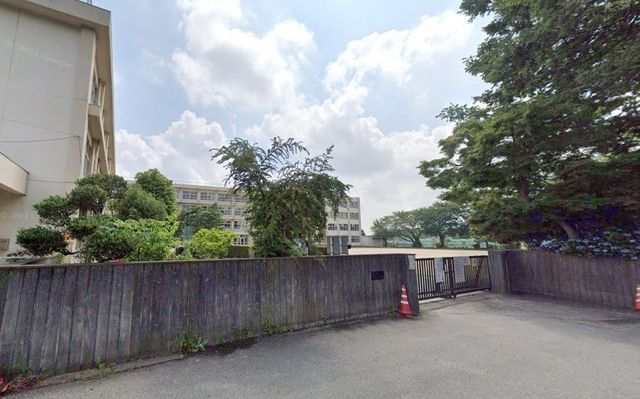 ��t�����P�J�s�n���� �̒��È�ˌ��Ă̎��ӊ�