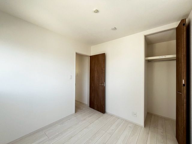 ��t�����P�J�s�k����2���ڂ̐V�z��ˌ��Ă̂��̑�����