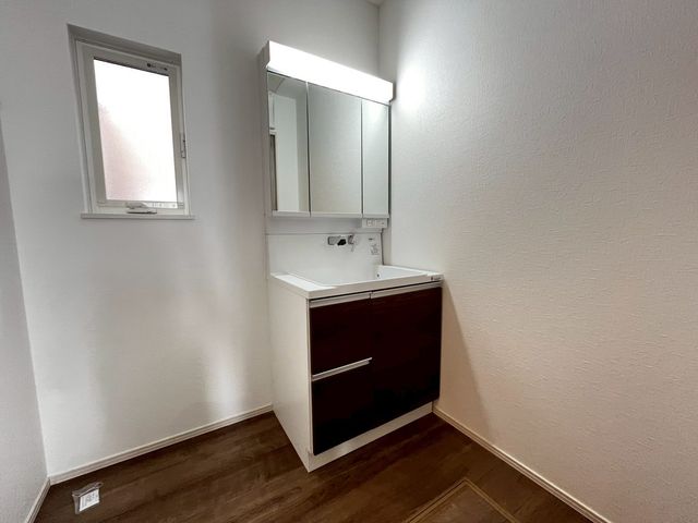 ��t�����P�J�s�k����2���ڂ̐V�z��ˌ��Ă̐��ʑ�E���ʏ�