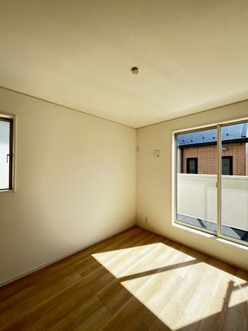 ��t�����ˎs�܍���1���ڂ̐V�z��ˌ��Ă̎��[