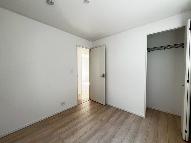 ��t�����ˎs�܍���1���ڂ̐V�z��ˌ��Ă̎��[