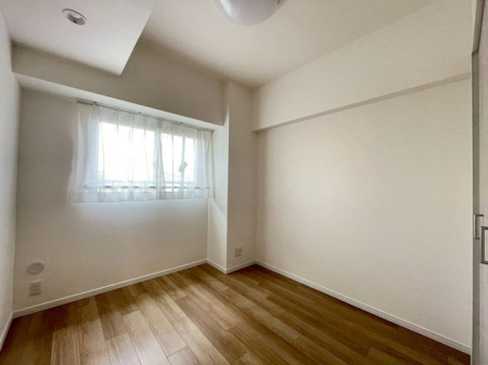 ��t���s��s�S��2���ڂ̒��Ã}���V�����̐Q��