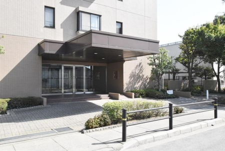 ��t���s��s�S��3���ڂ̒��Ã}���V�����̃G���g�����X