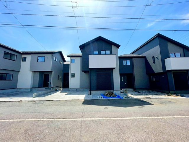 ��t���s��s��{3���ڂ̐V�z��ˌ��Ă̌��n�O�ώʐ^