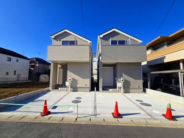 ��t���s��s�{�v��1���ڂ̐V�z��ˌ��Ă̌��n�O�ώʐ^