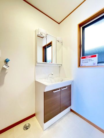 ��t���s��s����7���ڂ̒��È�ˌ��Ă̐��ʑ�E���ʏ�