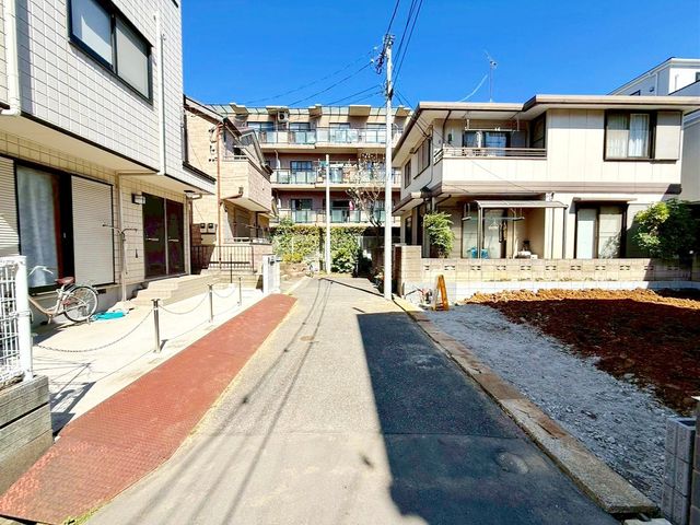 ��t���s��s�S��3���ڂ̐V�z��ˌ��Ă̌��n�O�ώʐ^