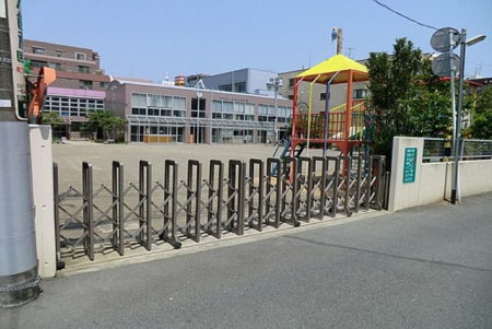 ��t���s��s�씪��4���ڂ̒��Ã}���V�����̎��ӊ�